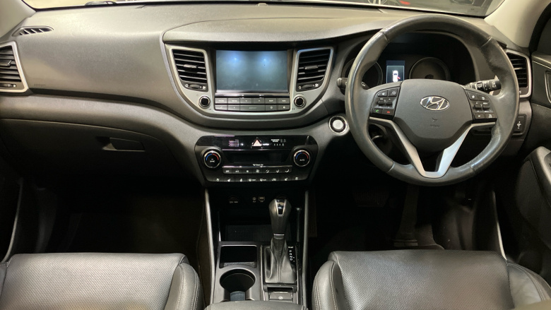 Hyundai Tucson 1.7 CRDi Blue Drive Premium SE 5dr 2WD DCT Diesel Estate